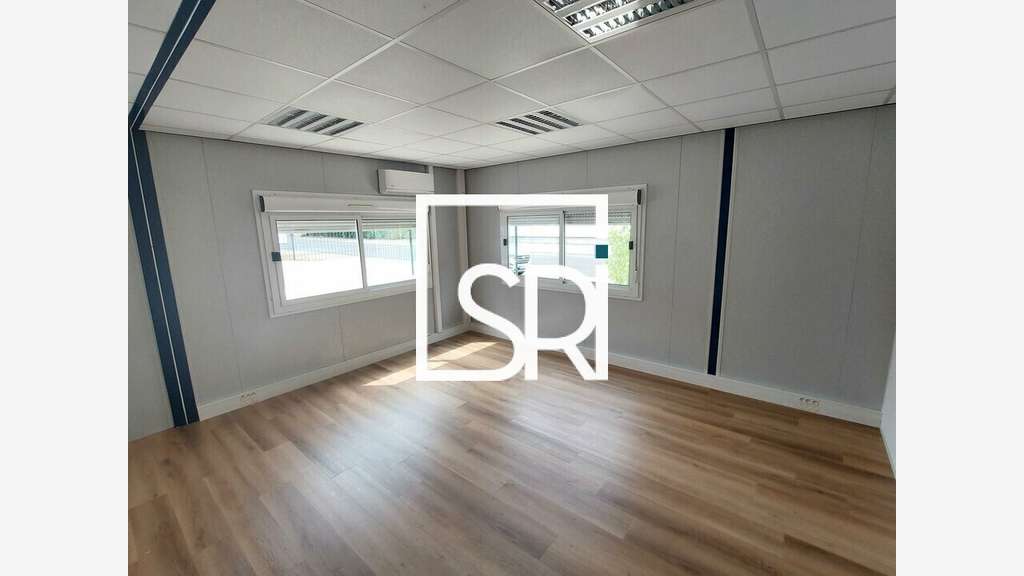 Location bureaux 130m² idéalement situés à Riom