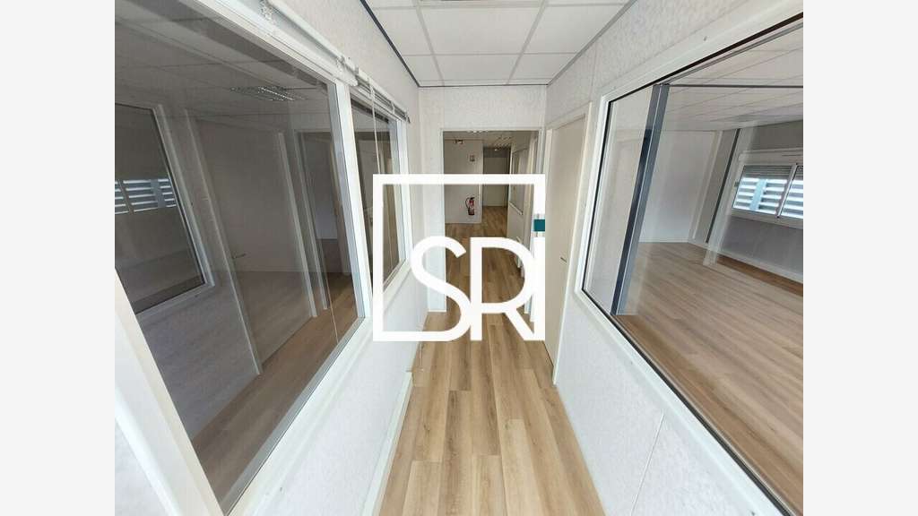 Location bureaux 130m² idéalement situés à Riom