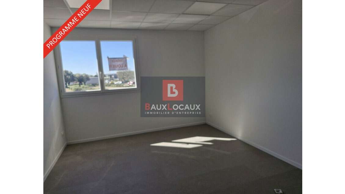 A louer bureaux neufs 142m² RT 2012 à Fos-sur-Mer