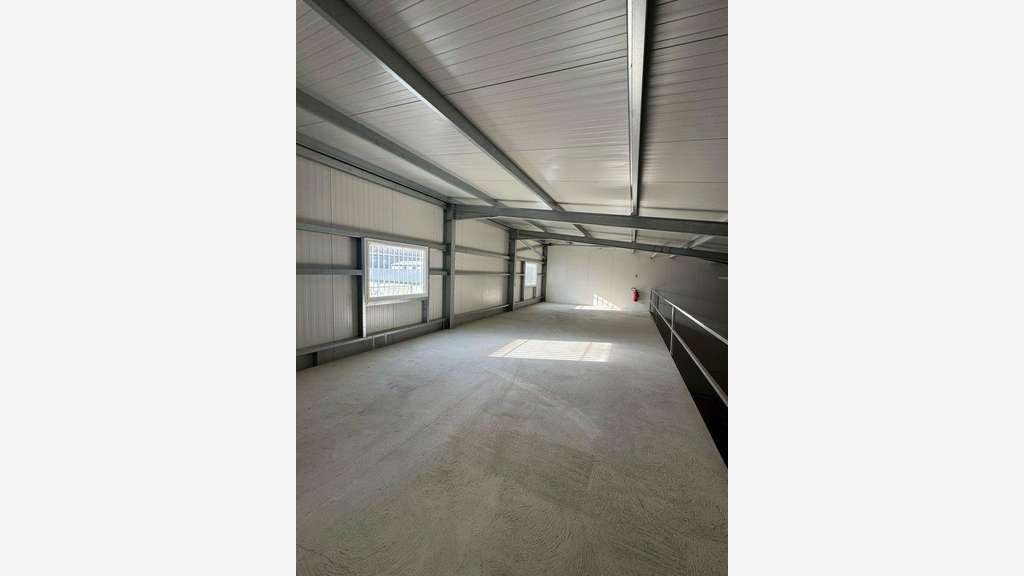 Local 278m² à louer secteur Gémenos / Aubagne
