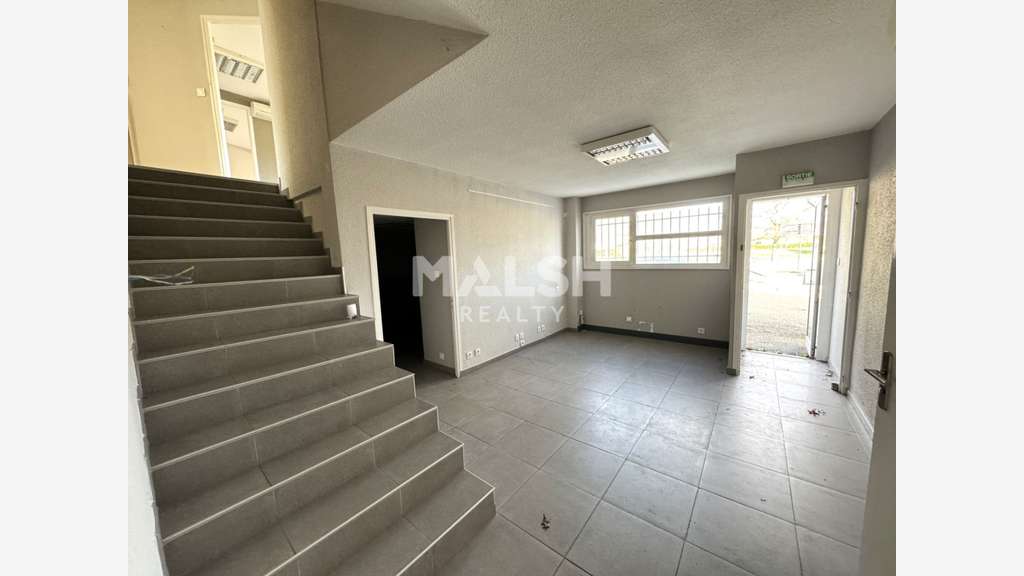 Loue bureaux 166m² à Andrézieux Boutheon (42160)