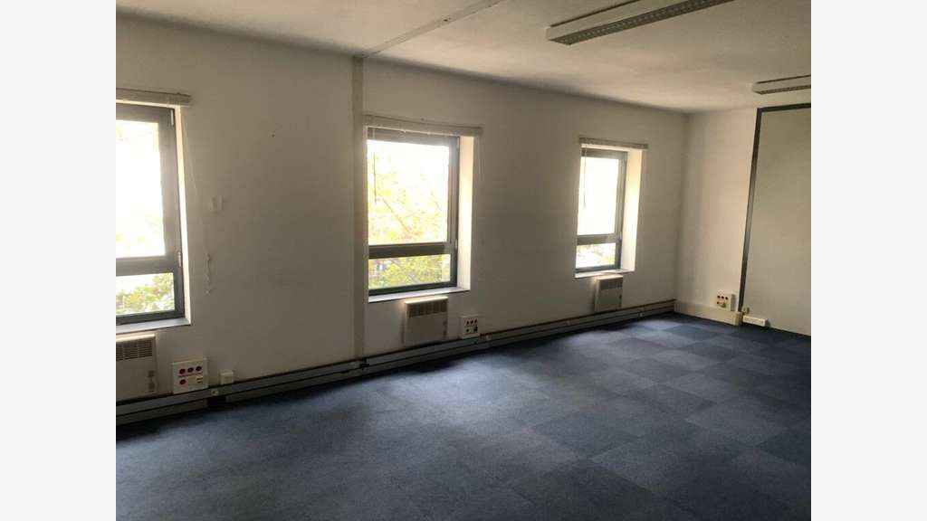 bureaux à LOUER VILLEURBANNE