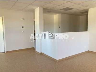 A louer bureaux de 250m² à Laroque des Alberes
