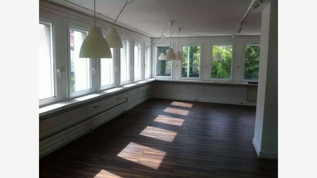 A louer bureaux 147m² à Valence Basse Ville