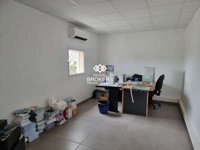 Bureaux 280 m² - A louer - Vendargues