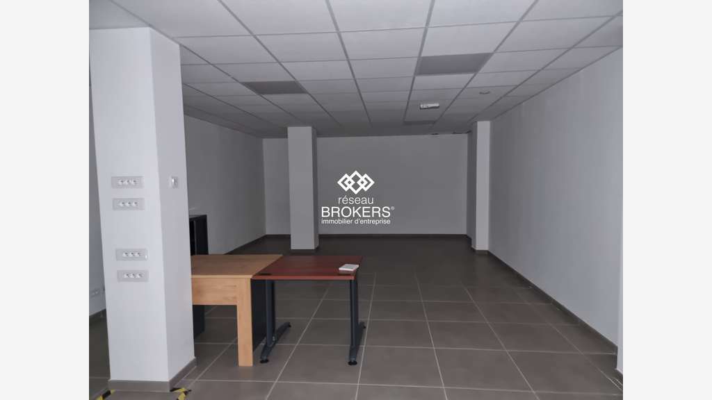 Bureaux 280 m² - A louer - Vendargues