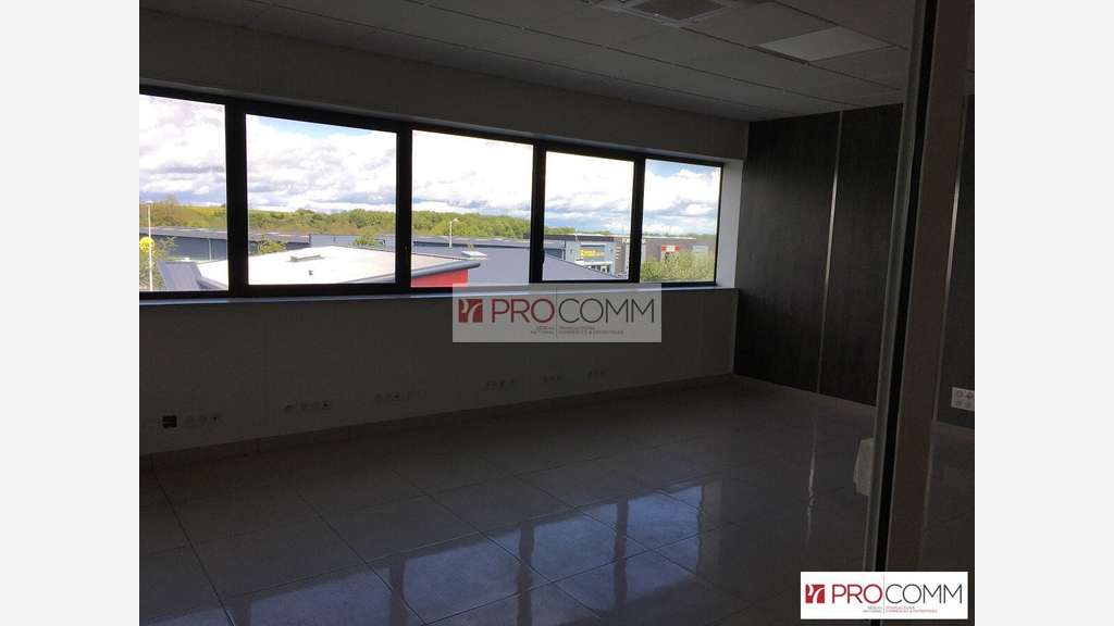 A louer bureaux 200m² R+1 agglo Chartres