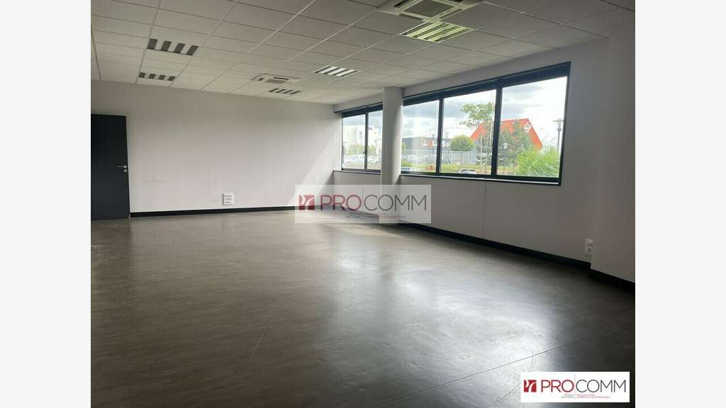 A louer bureaux 500m² RDC à Chartres