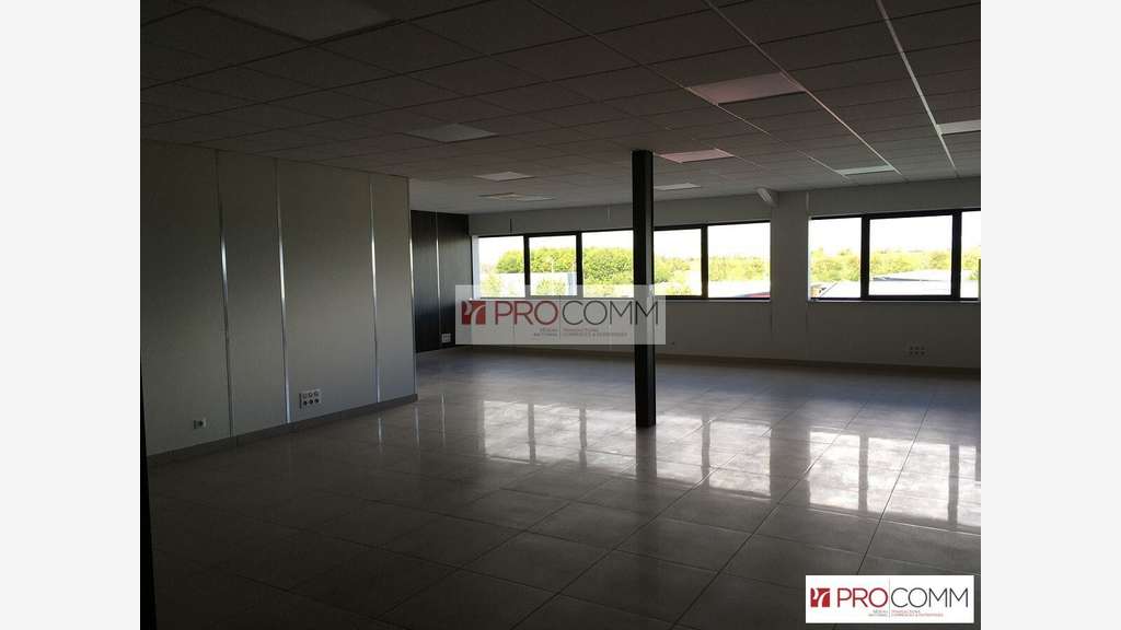 A louer bureaux 149m² R+1 avec ascenseur Chartres