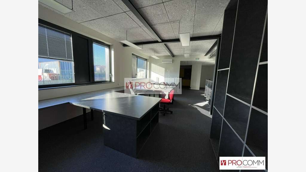 A louer bureaux 103m² RDC agglo Chartres