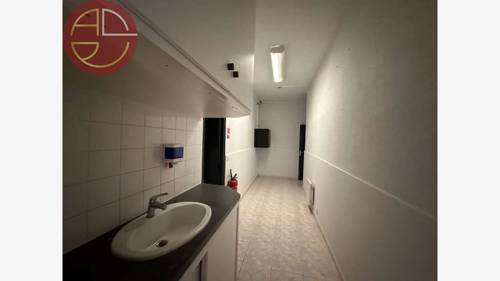 Loue bureaux 280m² Toulouse Minîmes Ponts Jumeaux