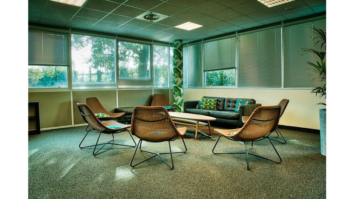 Loue bureaux de 281m² à Toulouse SO prox Oncopole