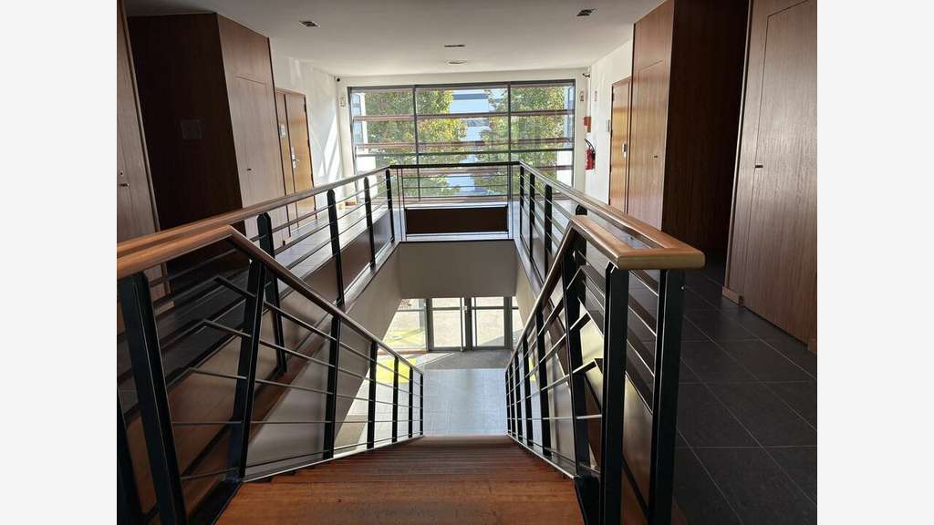 Bureaux de 327m² à louer à Lyon 4 quais de Saône