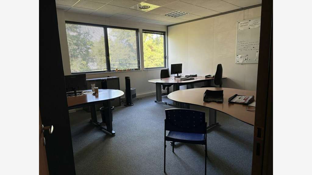 Bureaux de 327m² à louer à Lyon 4 quais de Saône