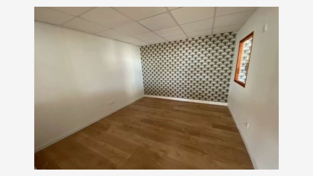 A louer bureaux 140m² à Mauguio Fréjorgues Ouest
