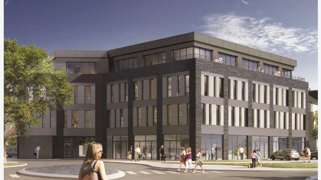 Loue bureaux de 368m² en R+1 divisible à Trélazé