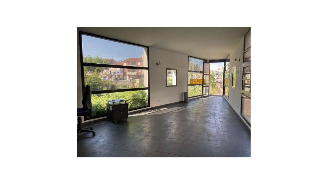 A louer bureaux de 40m² en RDC Pyrenees Orientales