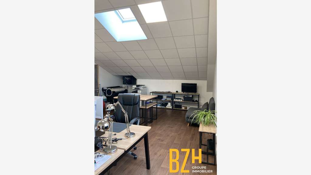 A louer bureaux de 40m² + parking à Vannes