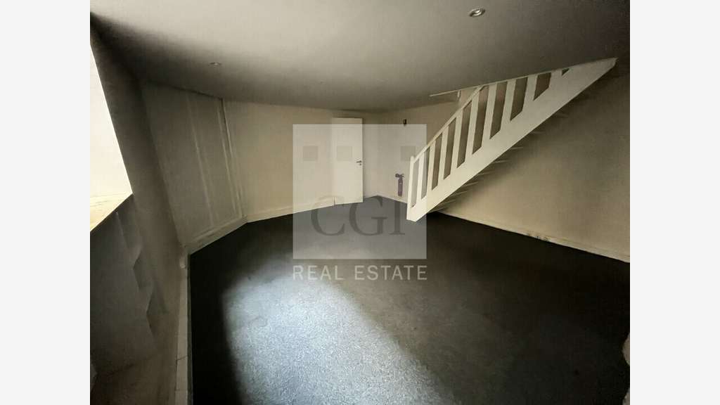 A louer bureaux de 434m² en RDC à Pusignan