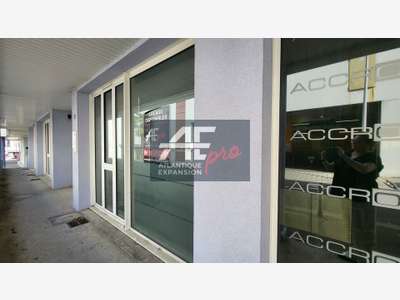 A louer bureaux 82m² à Saint-Nazaire centre 