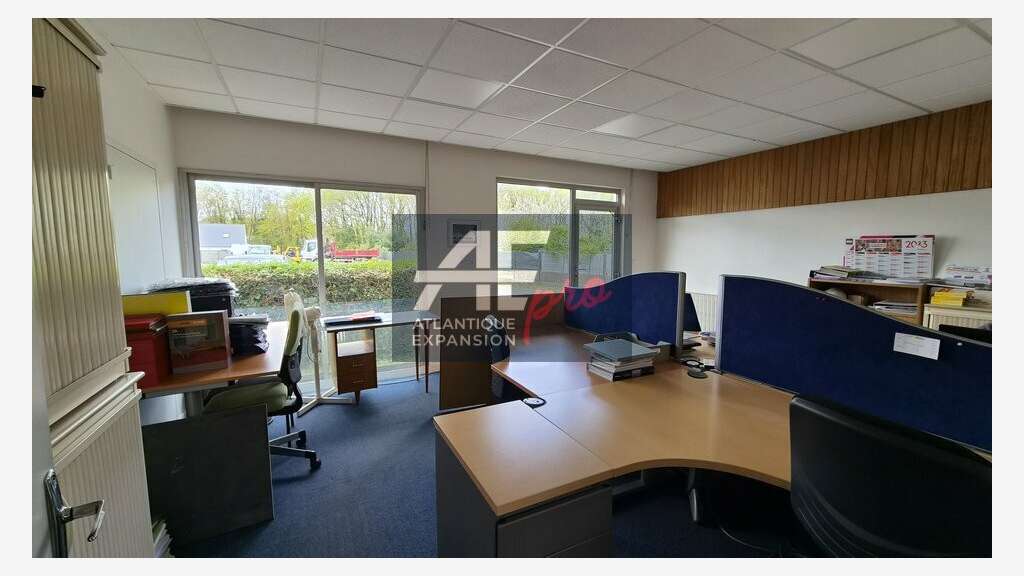 A louer bâtiment de bureaux 307m² à Saint-Nazaire