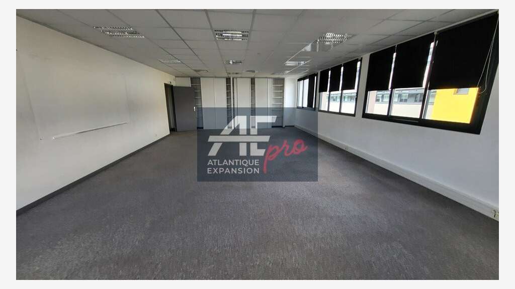 Bureaux 179m² à louer à Saint Nazaire
