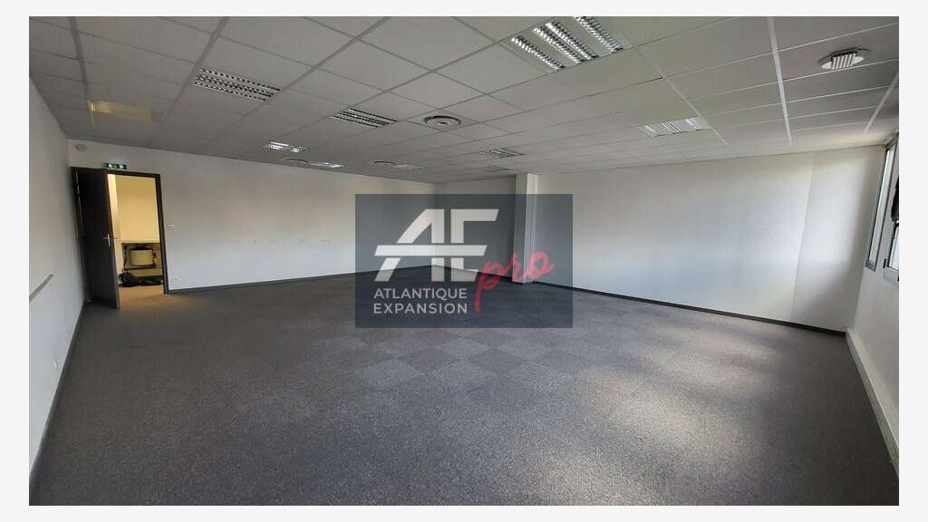 Bureaux 179m² à louer à Saint Nazaire