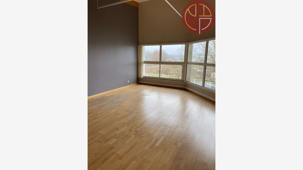 Loue bureaux de 480m² sur 2 niveaux Tournefeuille