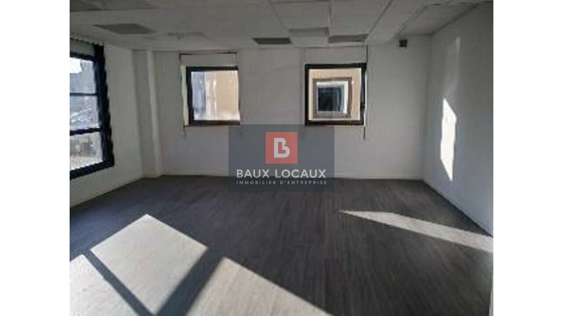 A louer bureaux de 60m² proche zc capsud Avignon