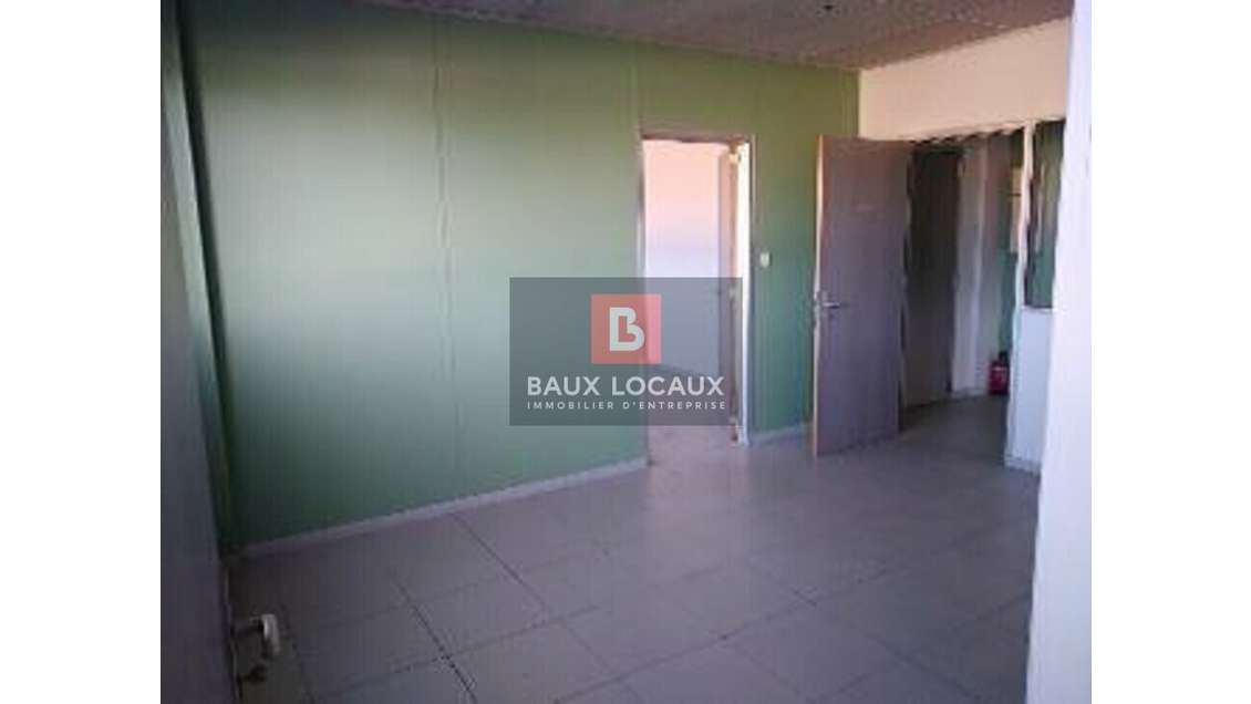 A louer bureaux de 63m² proche zone capsud Avignon