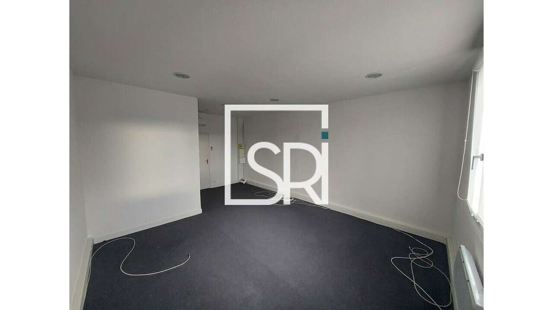 Bureaux 47m² à louer Clermont Ferrand ZI Brézet