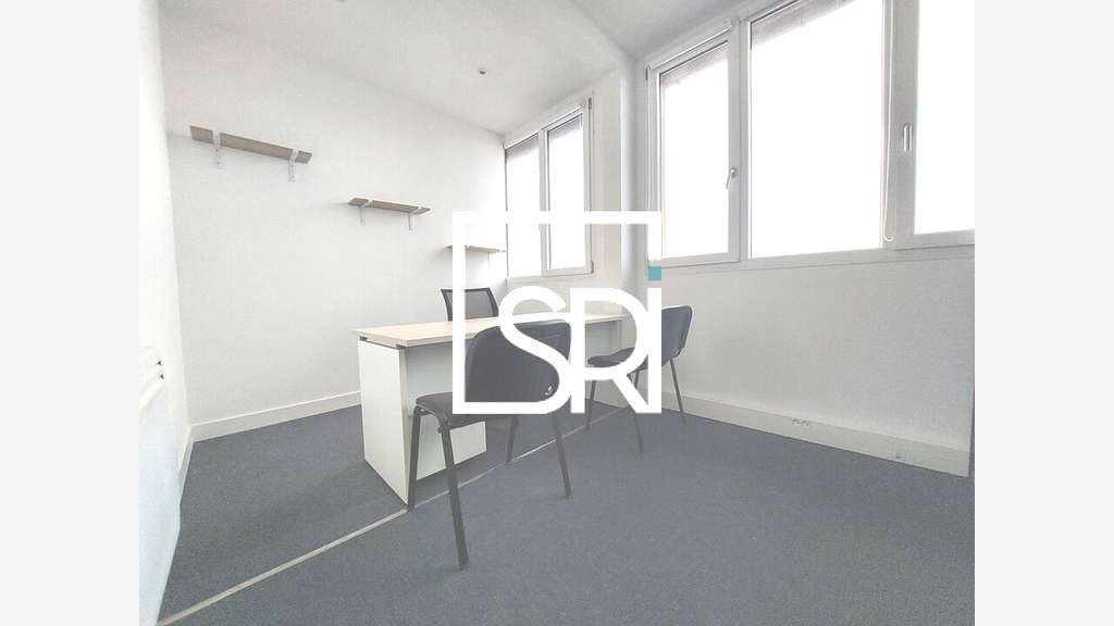 Bureaux 47m² à louer Clermont Ferrand ZI Brézet