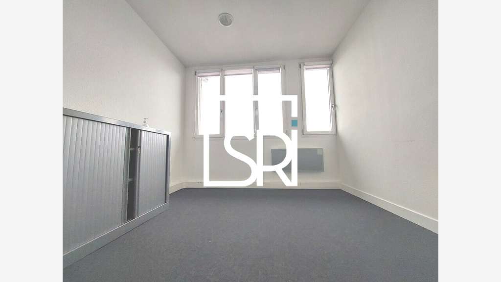 Bureaux 47m² à louer Clermont Ferrand ZI Brézet