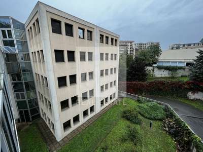 Bureaux à partir de 177m² à louer à Villeurbanne
