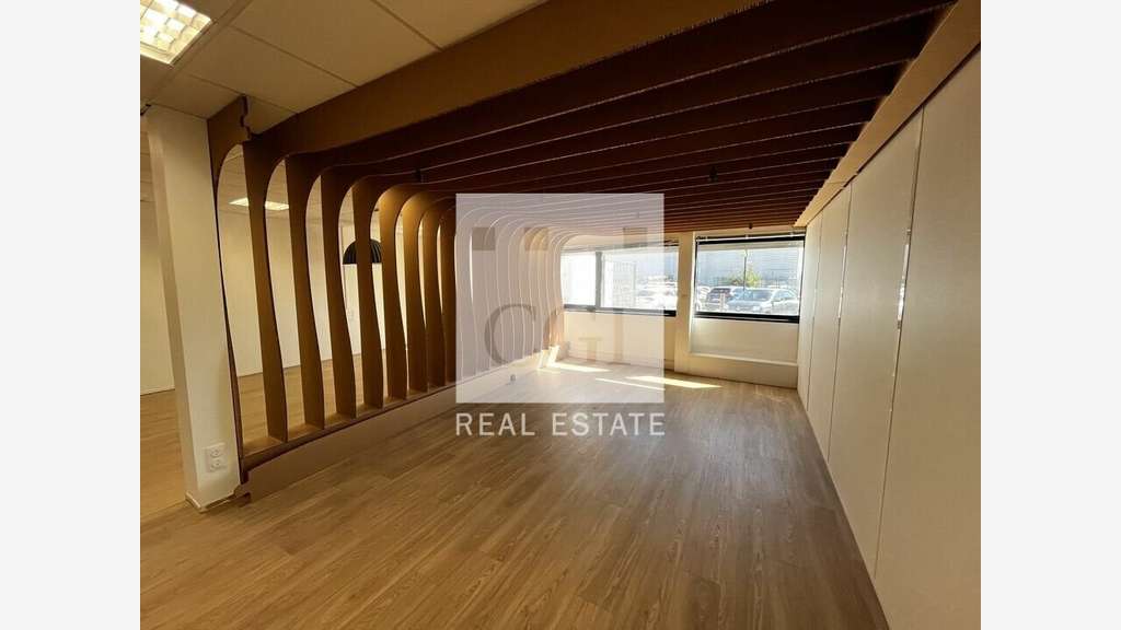 Bureaux à partir de 207m² à louer à Pusignan