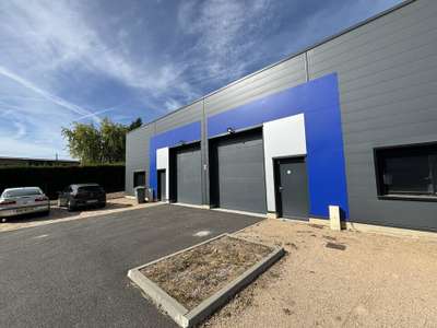 Locaux activités neufs 163m² St-Étienne-la-Varenne