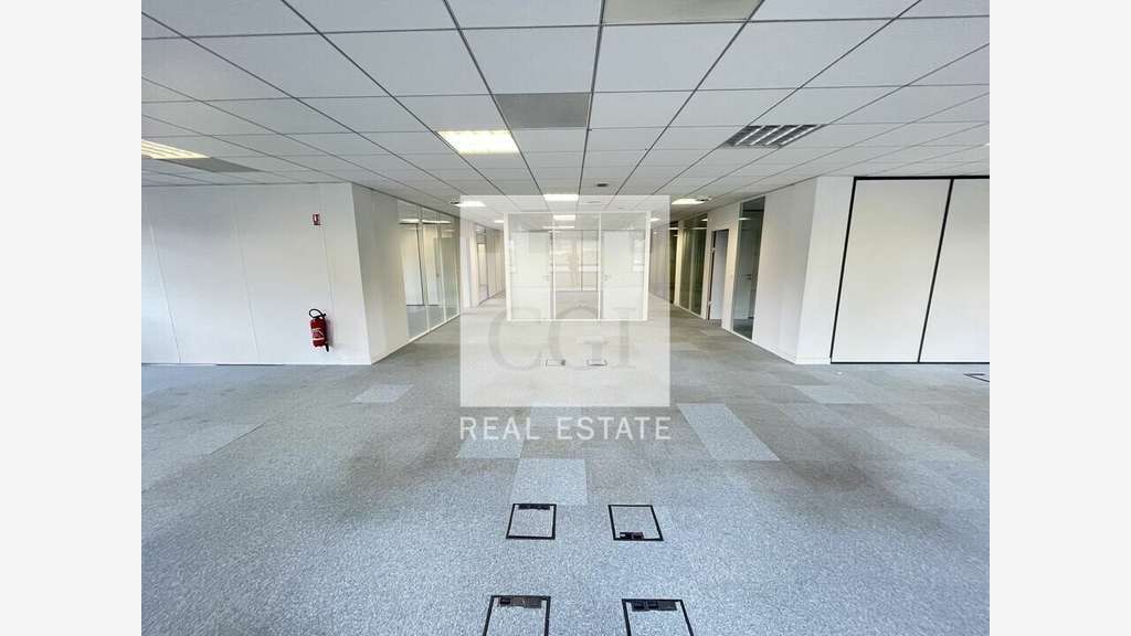 Bureaux 336m² à louer parc tertiaire à Limonest 