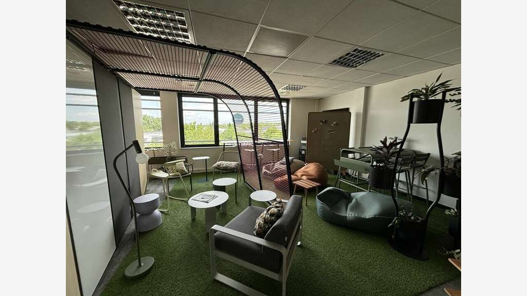 Bureaux 338m² à louer St Priest Parc Technologique