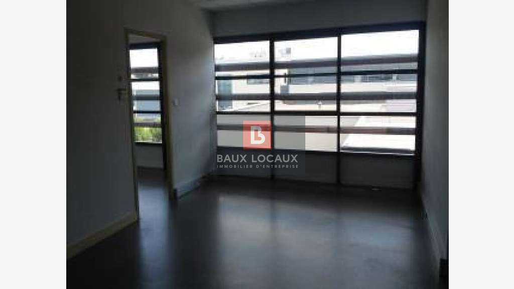 A louer bureaux 42m² à Avignon proche Cap Sud