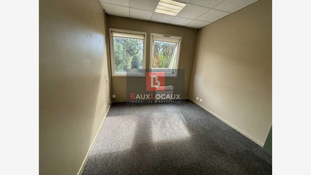 A louer bureaux 165m² en périphérie d'Avignon