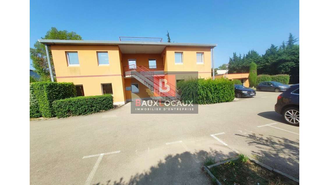 A louer bureaux 165m² en périphérie d'Avignon
