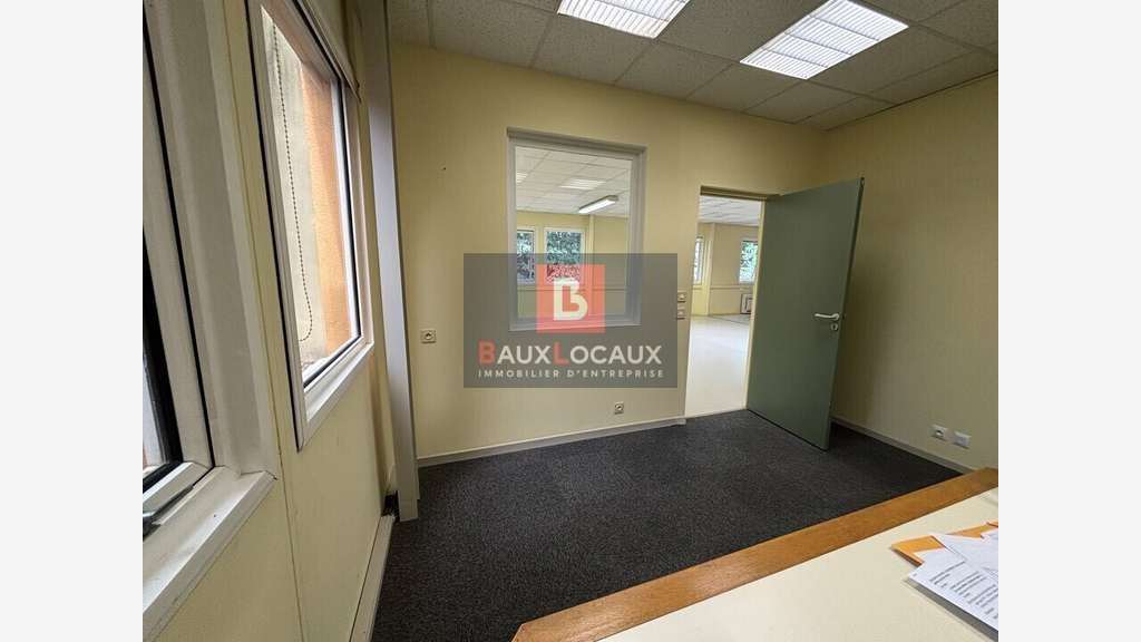 A louer bureaux 165m² en périphérie d'Avignon