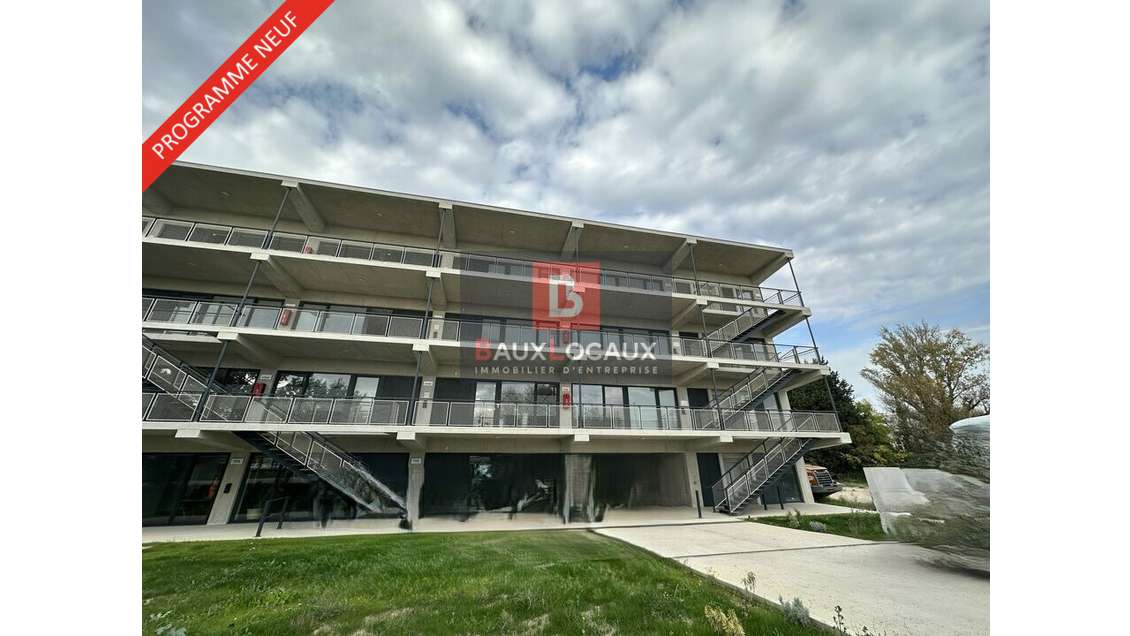A louer bureaux 101m² R+1 à Avignon Agroparc
