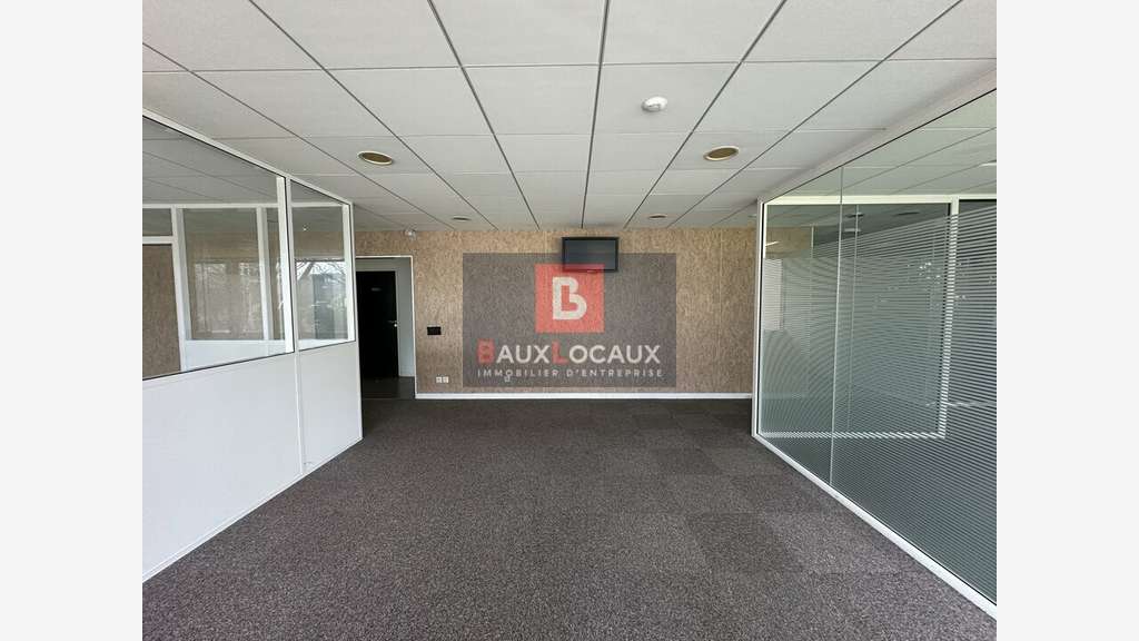 Plateau de bureaux 393m² à louer Avignon Agroparc