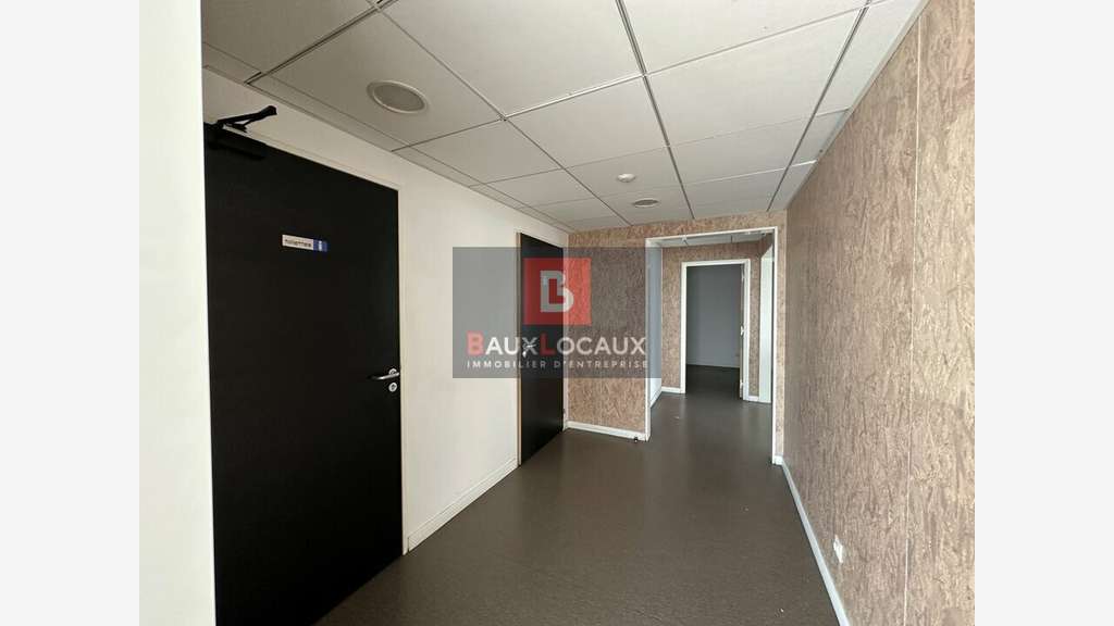 Plateau de bureaux 393m² à louer Avignon Agroparc