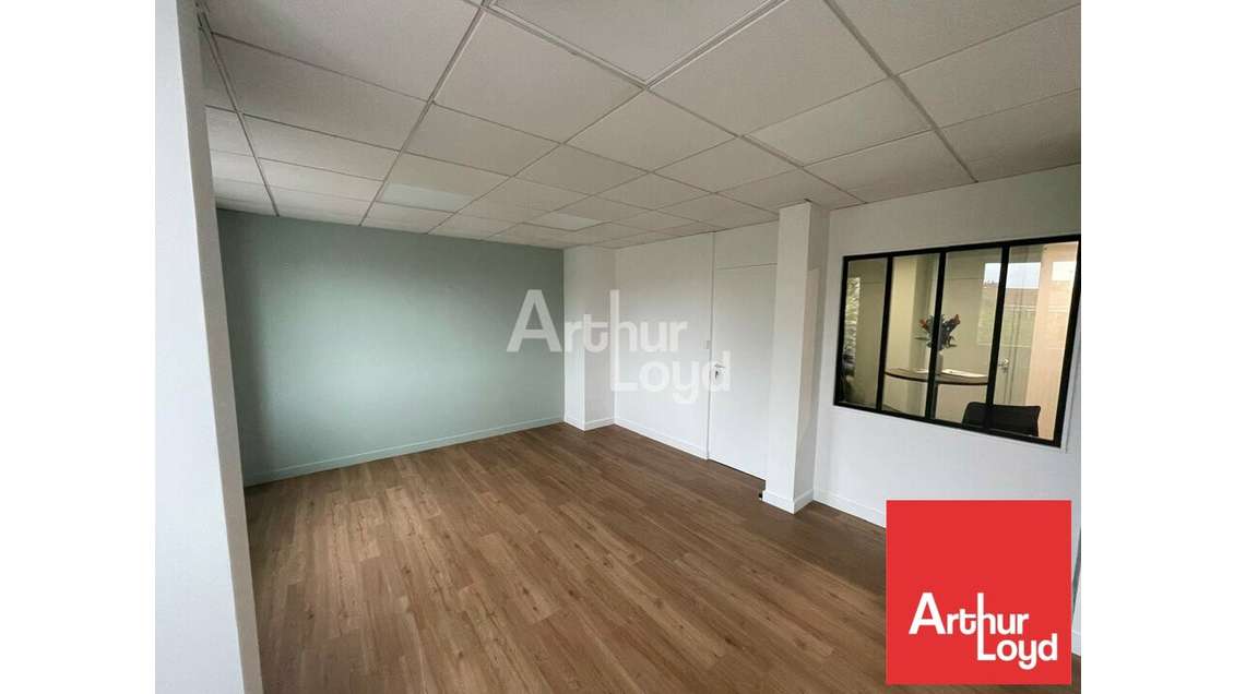 A louer bureaux 22m² R+1 à La Roche-sur-Yon centre