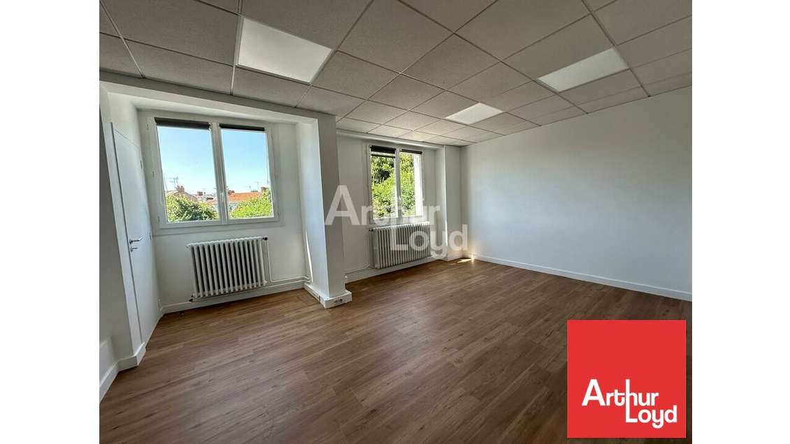 A louer bureaux 22m² R+1 à La Roche-sur-Yon centre