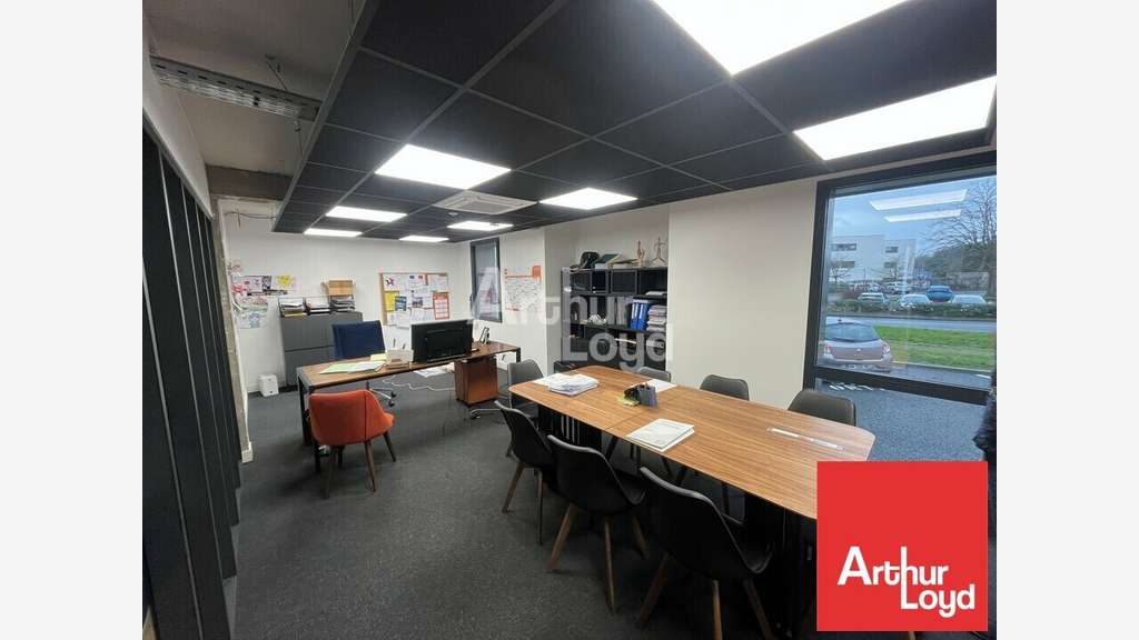 Bureaux 188m² à louer à Poitiers Grand Large