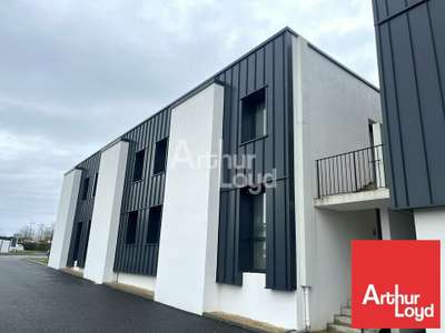 Bureaux 188m² à louer à Poitiers Grand Large