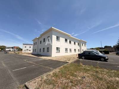 A louer bureaux 115m² à Jaunay-Clan Technopôle 